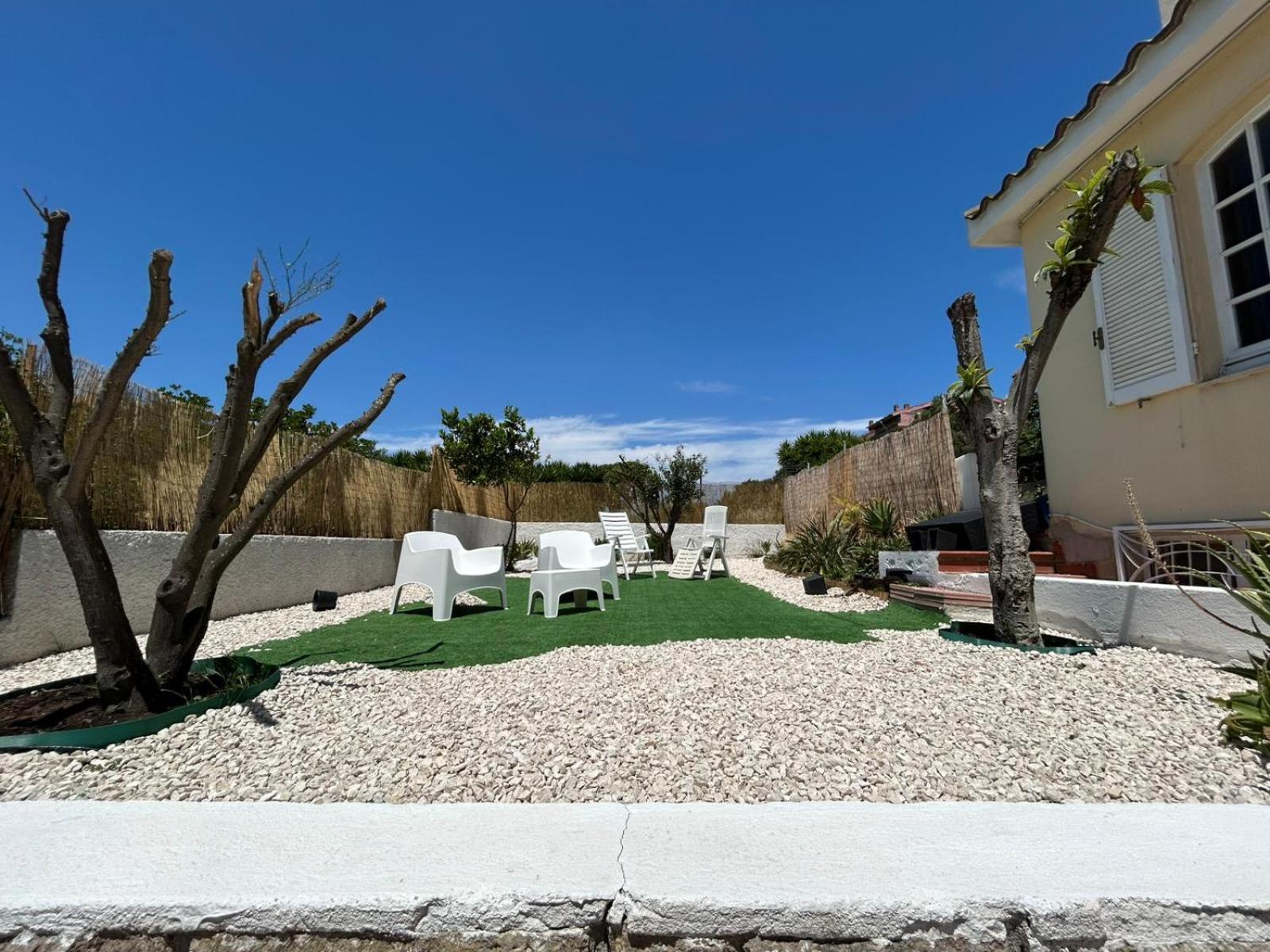 Bed And Breakfast Villa Teis Quartu Sant'Elena Exterior photo
